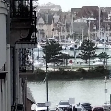 Appartement Trouville-Sur-Mer, 1 Piece, 2 Personnes - Fr-1-712-55 Trouville-sur-Mer